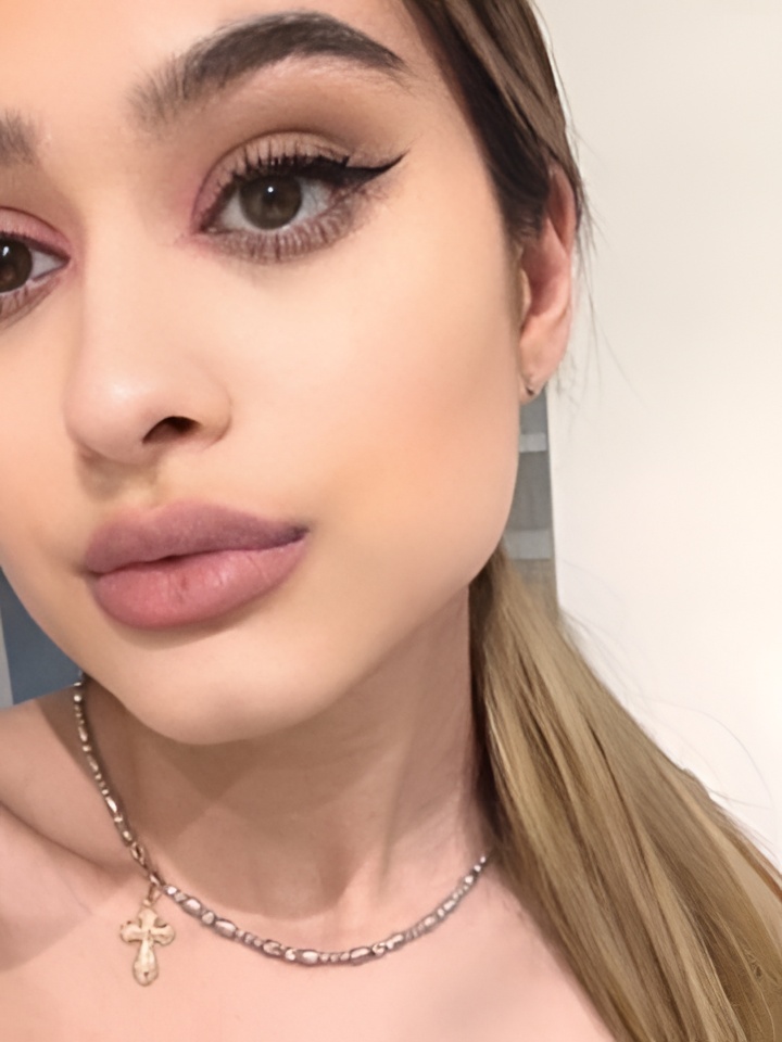 Марина привлекальеная девушка из Великого новгорода цена от 4000 руб