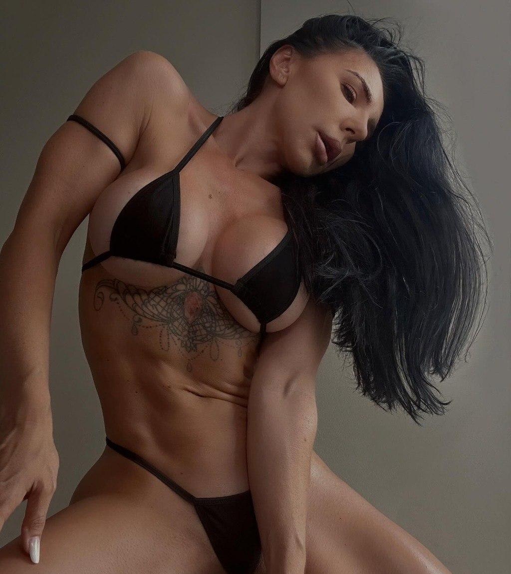 Фая привлекальеная девушка из Великого новгорода цена от 5000 руб