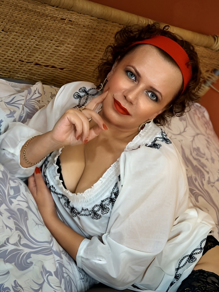 Индивидуалка Варвара, доступна для личного знакомства от 1500 руб