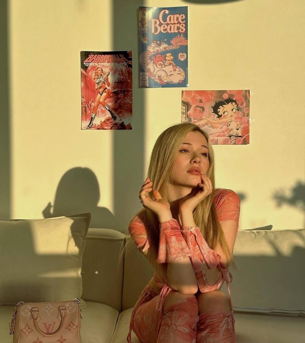 Индивидуалка Луна, доступна для личного знакомства от 3000 руб