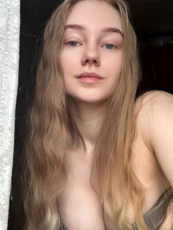 Лиана привлекательная девушка из Великого новгорода цена от 2500 руб