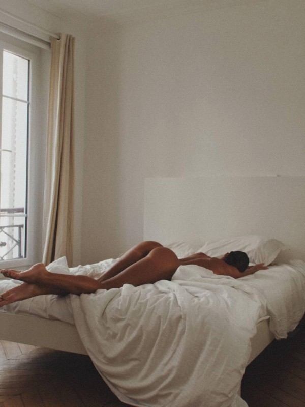 ОЛЯ привлекательная девушка из Великого новгорода цена от 8000 руб